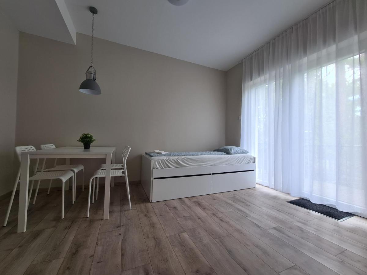 Öt Fenyő Apartmanház Siófok Exterior foto