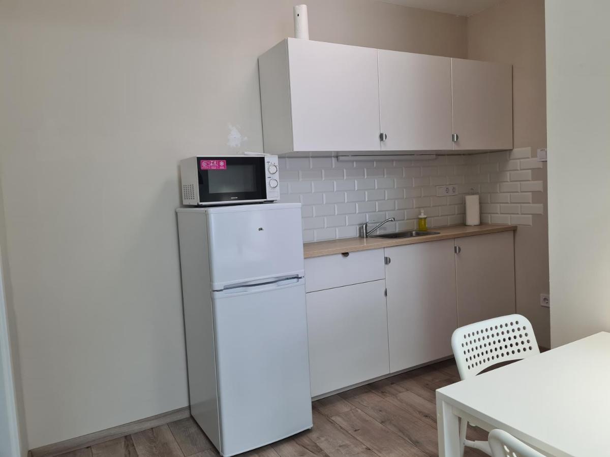 Öt Fenyő Apartmanház Siófok Exterior foto